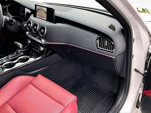 Certified 2023 Kia Stinger GT-Line w/ Sun & Sound Package image 16