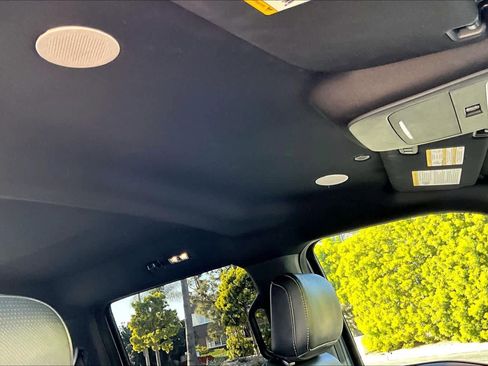 Used 2021 Ford F150 Lariat w/ Equipment Group 502A High image 14