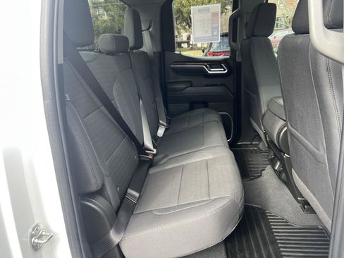 Used 2025 GMC Sierra 1500 Elevation image 18