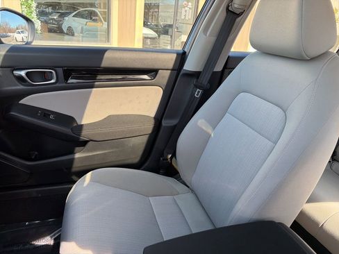 Used 2022 Honda Civic EX image 31
