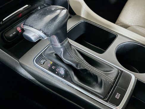 Used 2016 Kia Optima LX image 30