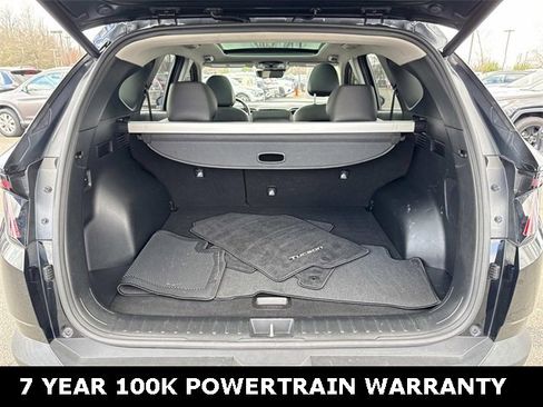 Used 2022 Hyundai Tucson Limited image 12