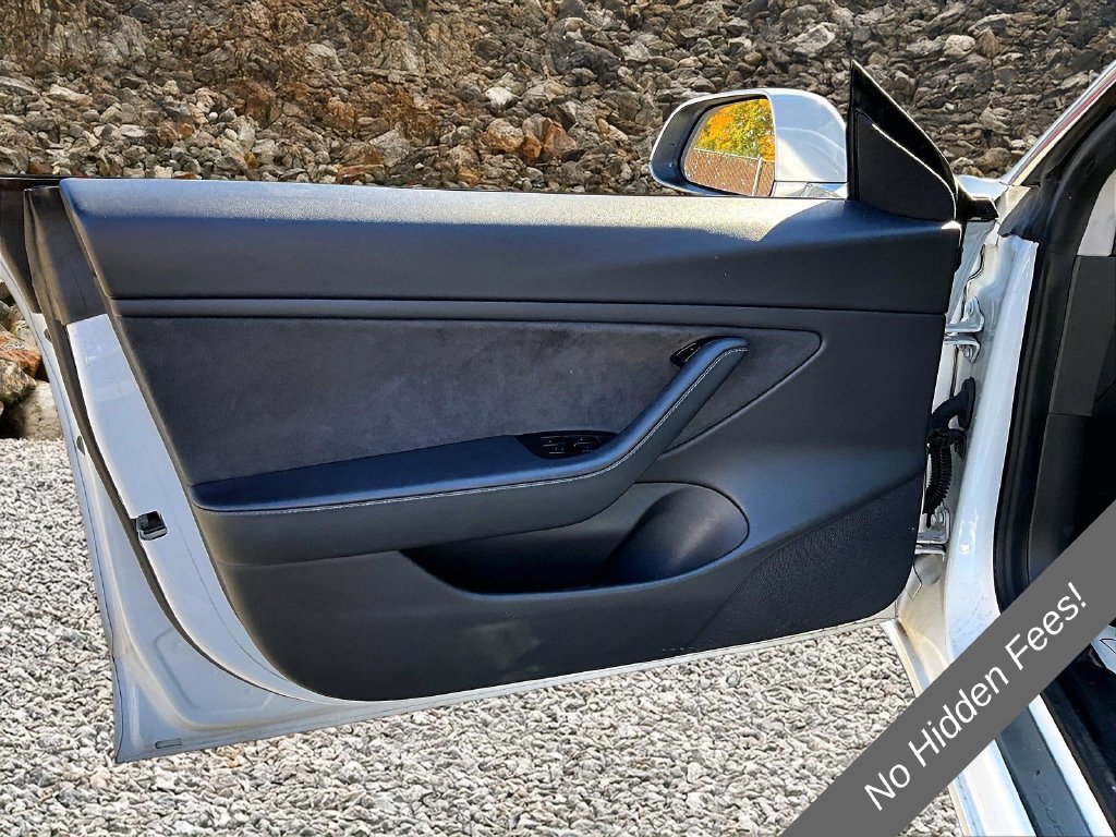 Used 2020 Tesla Model 3 Long Range AWD/4WD image 19