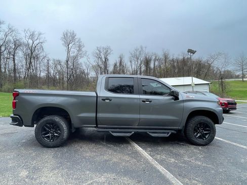 Certified 2021 Chevrolet Silverado 1500 LT Trail Boss w/ LPO, Dark Essentials Package image 2