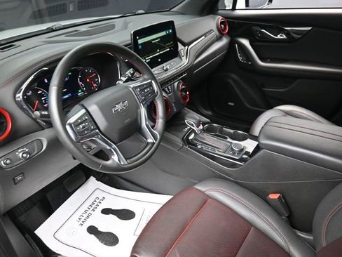 Used 2024 Chevrolet Blazer RS w/ Enhanced Convenience Package FWD image 18
