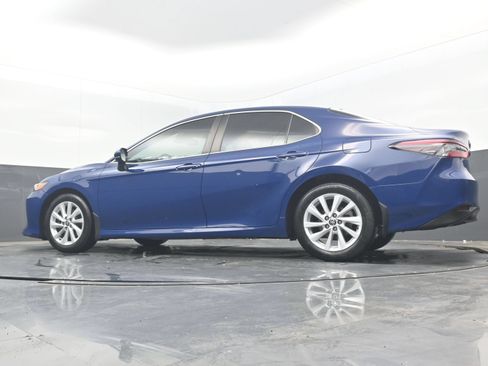 Used 2023 Toyota Camry LE FWD image 29