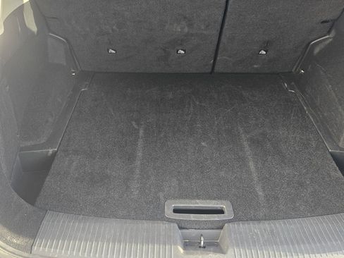 Used 2024 Nissan Rogue S AWD/4WD image 19