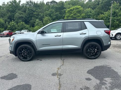 New 2026 GMC Terrain Elevation w/ Elevation Premium Package FWD image 9