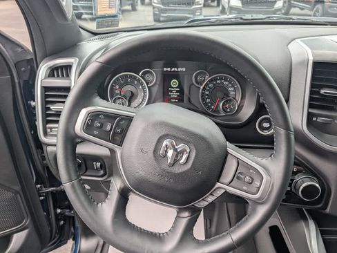 Used 2023 RAM 1500 Big Horn AWD/4WD image 8