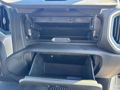 Used 2022 Chevrolet Silverado 1500 LT w/ All Star Edition Plus image 13