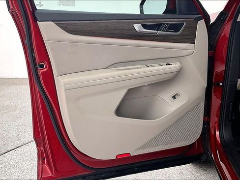 Used 2024 Volkswagen Atlas SEL Premium R-Line image 23