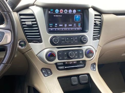 Certified 2019 GMC Yukon SLT w/ Premium Edition image 9