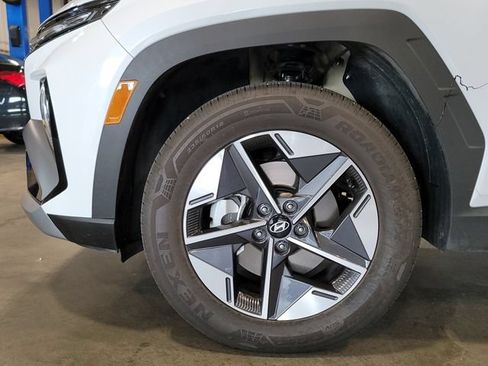 Used 2025 Hyundai Tucson SEL w/ Tow & Go Package AWD/4WD image 14