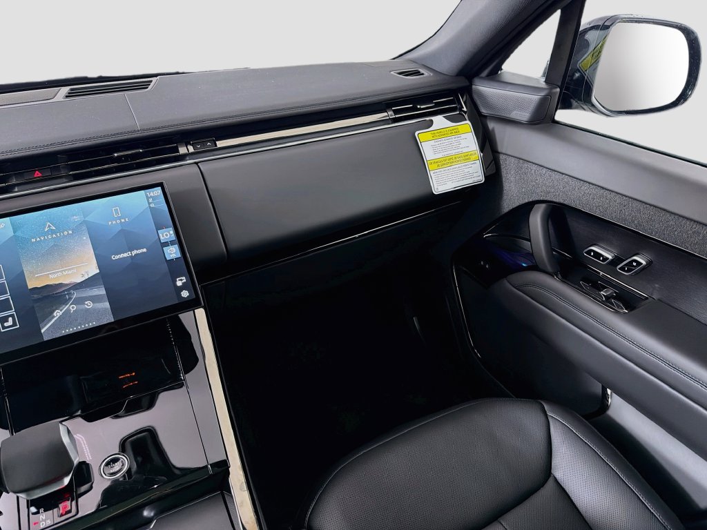 New 2027 Land Rover Range Rover Sport Dynamic SE AWD/4WD image 25