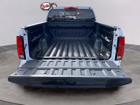 Used 2024 Chevrolet Colorado ZR2 w/ Technology Package image 19