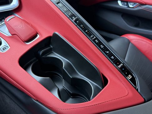 Used 2023 Chevrolet Corvette Stingray Preferred Conv w/ Z51 Performance Package RWD image 28