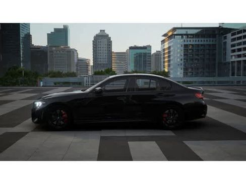 New 2026 BMW 330i Sedan w/ M Sport Package RWD image 4