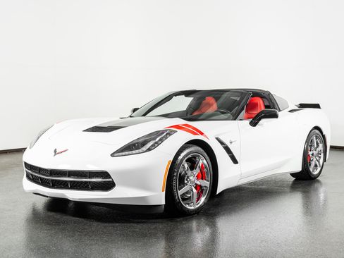Used 2014 Chevrolet Corvette Stingray Coupe image 21