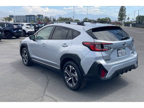 Certified 2026 Subaru Crosstrek 2.5i Premium AWD/4WD image 3
