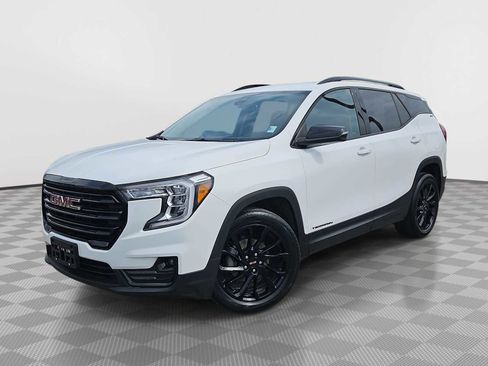 Certified 2023 GMC Terrain SLT w/ Elevation Edition FWD image 1