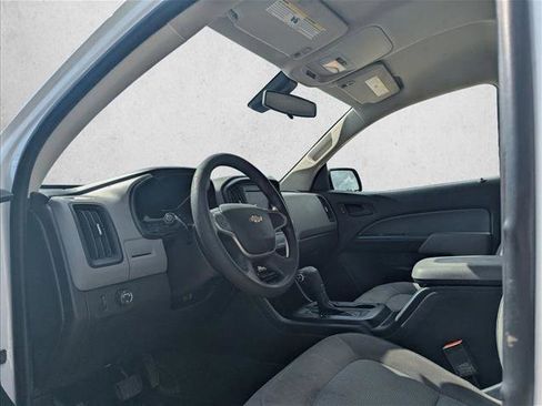 Used 2021 Chevrolet Colorado W/T w/ WT Convenience Package RWD image 12