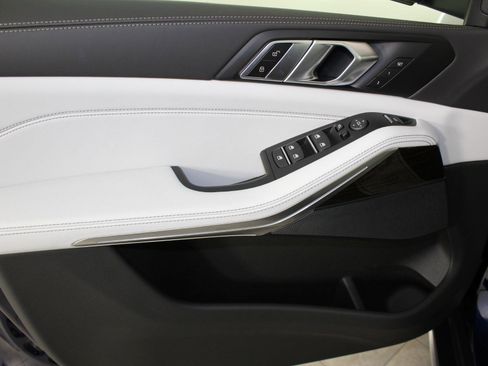 New 2026 BMW X5 sDrive40i w/ Parking Assistance Package image 12