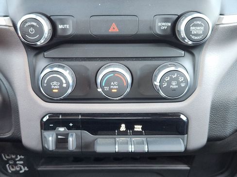 Certified 2024 RAM 2500 Big Horn w/ Bed Utility Group image 27