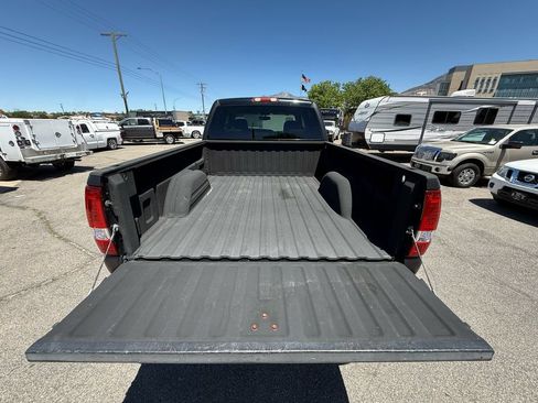 Used 2003 GMC Sierra 2500 SLT w/ SLT Preferred Equipment Group AWD/4WD image 9