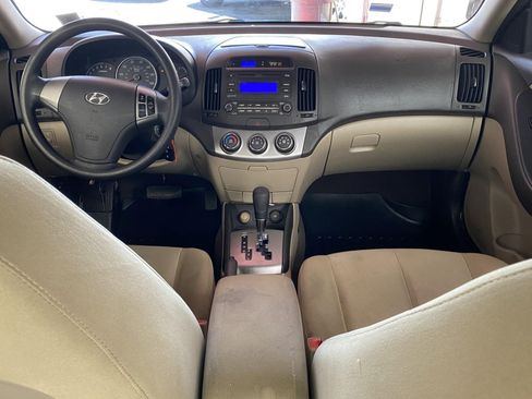 Used 2010 Hyundai Elantra GLS FWD image 13