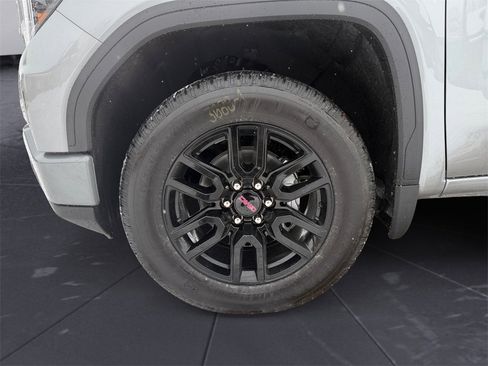 New 2026 GMC Sierra 1500 Elevation image 14