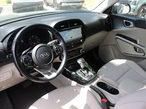 Certified 2021 Kia Soul EX FWD image 14