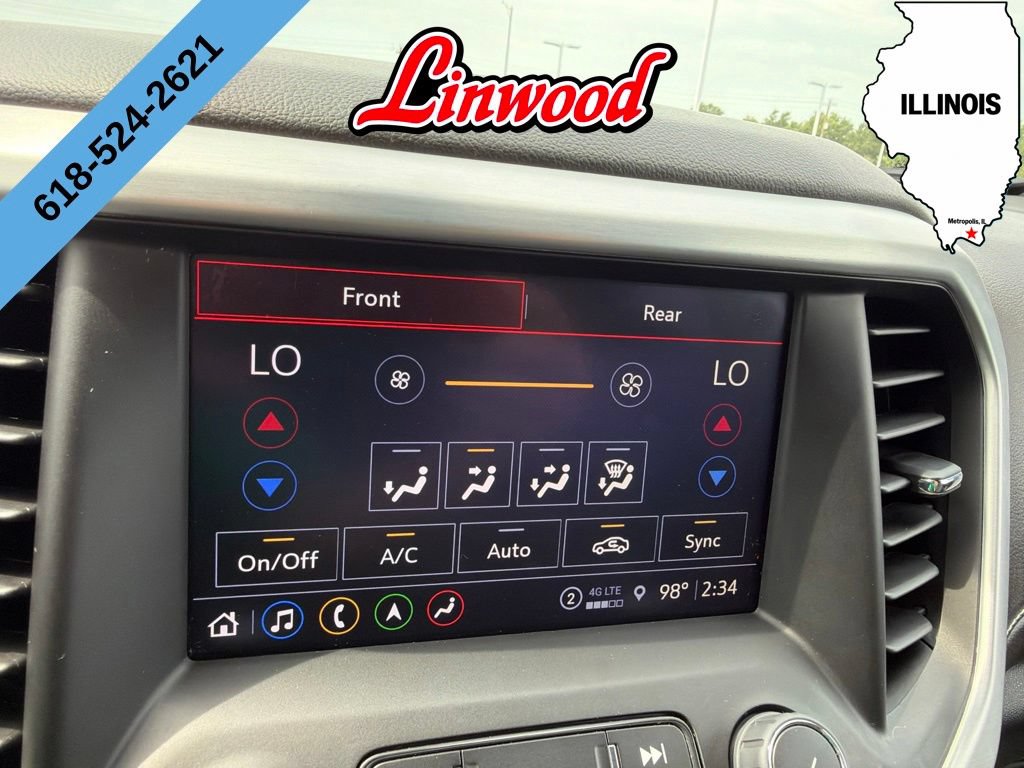 Used 2023 GMC Acadia SLT w/ Preferred Package FWD image 29
