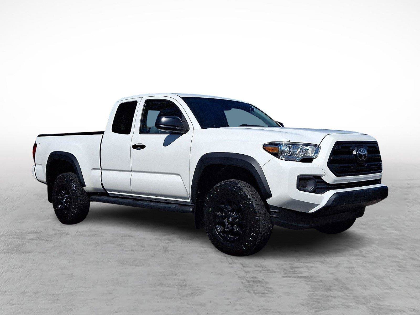 Used 2019 Toyota Tacoma SR w/ SX Package AWD/4WD image 1