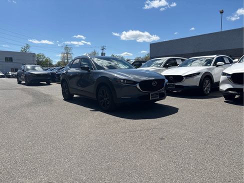 Used 2023 MAZDA CX-30 AWD 2.5 S w/ Preferred Package image 3