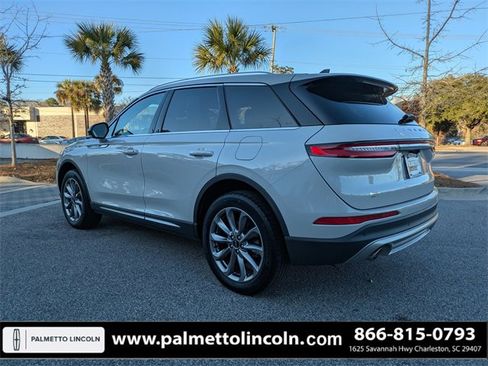 Certified 2022 Lincoln Corsair FWD w/ Premium Package image 5