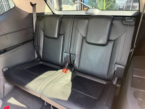 Used 2018 Volkswagen Atlas SE FWD image 16