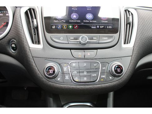 Used 2024 Chevrolet Malibu LT image 26