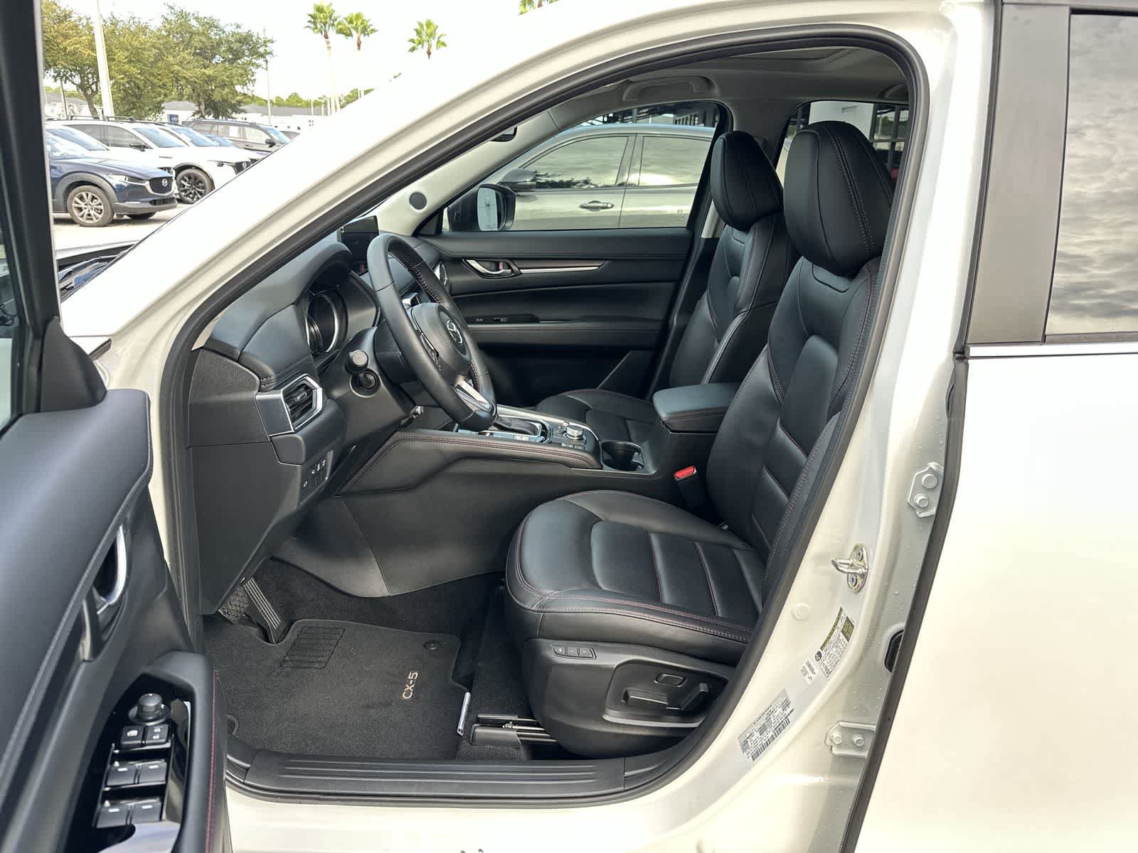 Used 2025 MAZDA CX-5 Carbon Edition AWD/4WD image 2