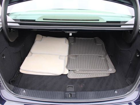 Used 2010 Mercedes-Benz E 350 E 350 w/ Premium 2 Pkg image 23