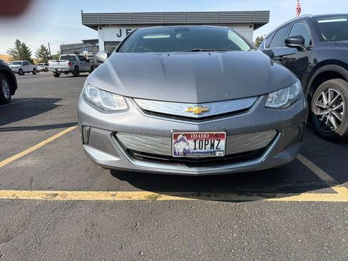 Used 2018 Chevrolet Volt LT w/ Comfort Package FWD image 6