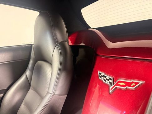 Used 2007 Chevrolet Corvette Convertible w/ Preferred Equipment Group RWD image 44