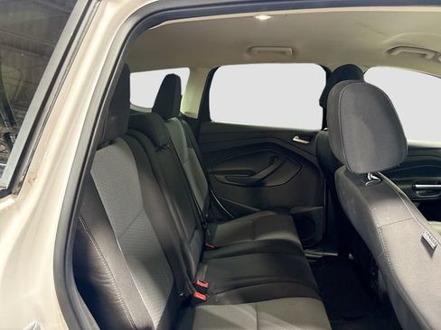Used 2017 Ford Escape SE AWD/4WD image 18