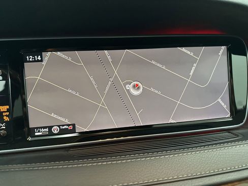 Used 2015 Mercedes-Benz S 550 Sedan image 18