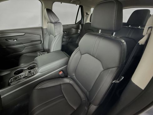 New 2026 Honda Pilot Touring image 26