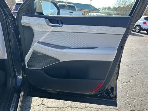 Used 2023 Hyundai Palisade Calligraphy image 15