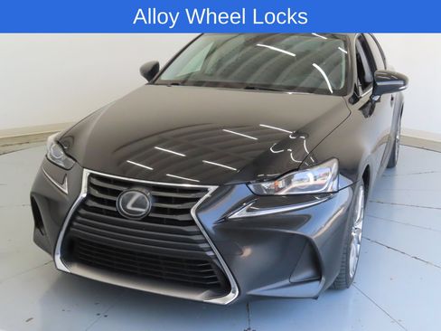 Used 2018 Lexus IS 300 w/ Accessory Package RWD image 8