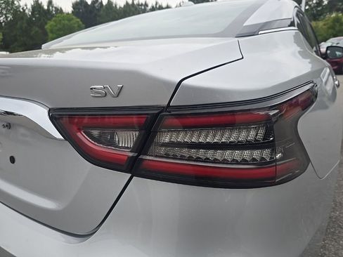 Used 2021 Nissan Maxima 3.5 SV w/ Floor Mat Group FWD image 23