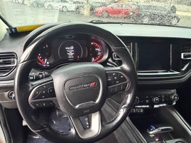 Used 2022 Dodge Durango SXT AWD/4WD image 11
