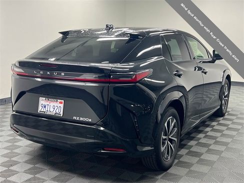 Certified 2024 Lexus RZ 300e Premium image 5