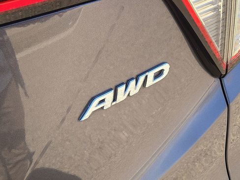 Used 2022 Honda HR-V EX image 12